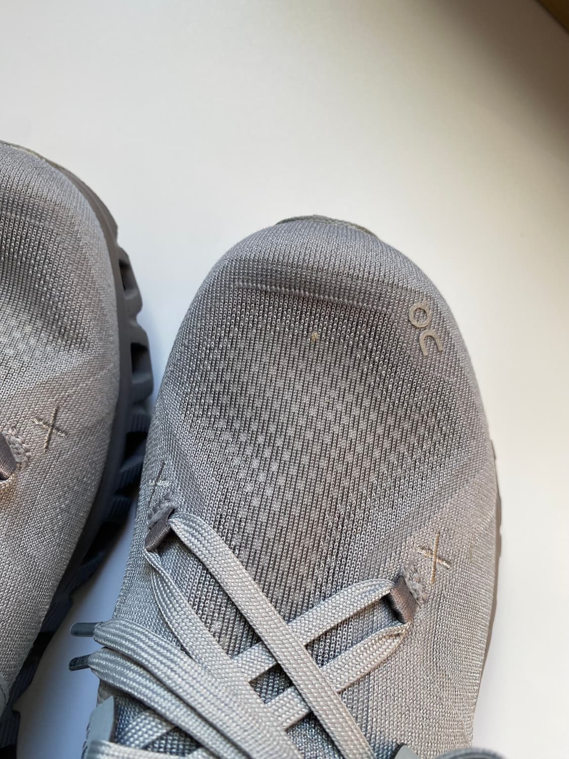 (새상품) 온러닝 클라우드 x3 미스트락 온 on 김원중 신발 상품이미지6