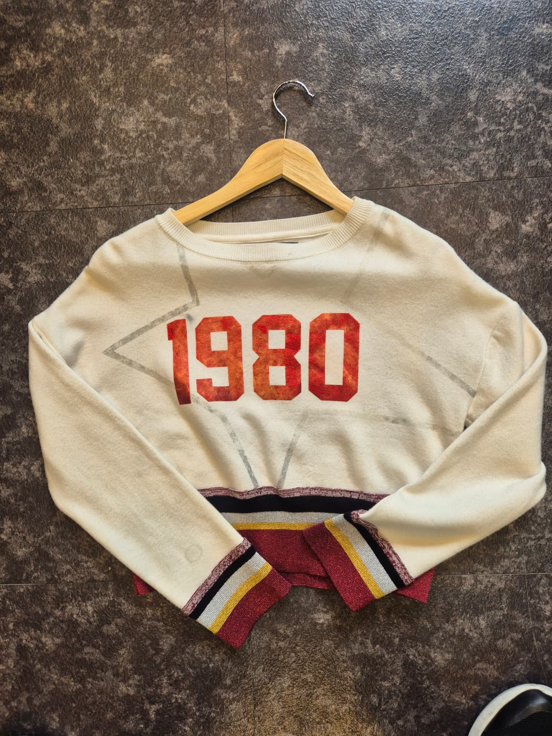 [85]쥬시쥬디 크롭 니트 스웨터 상품이미지1