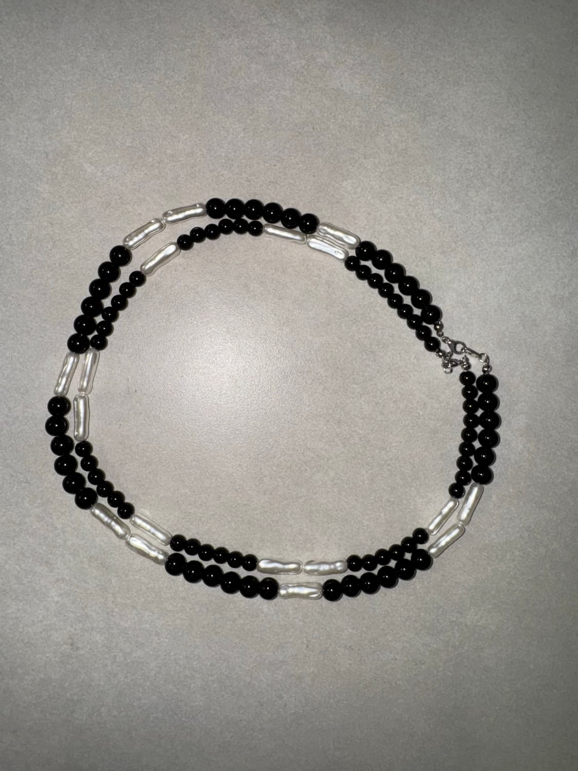 다비즈 블랙 진주 목걸이 상품이미지3