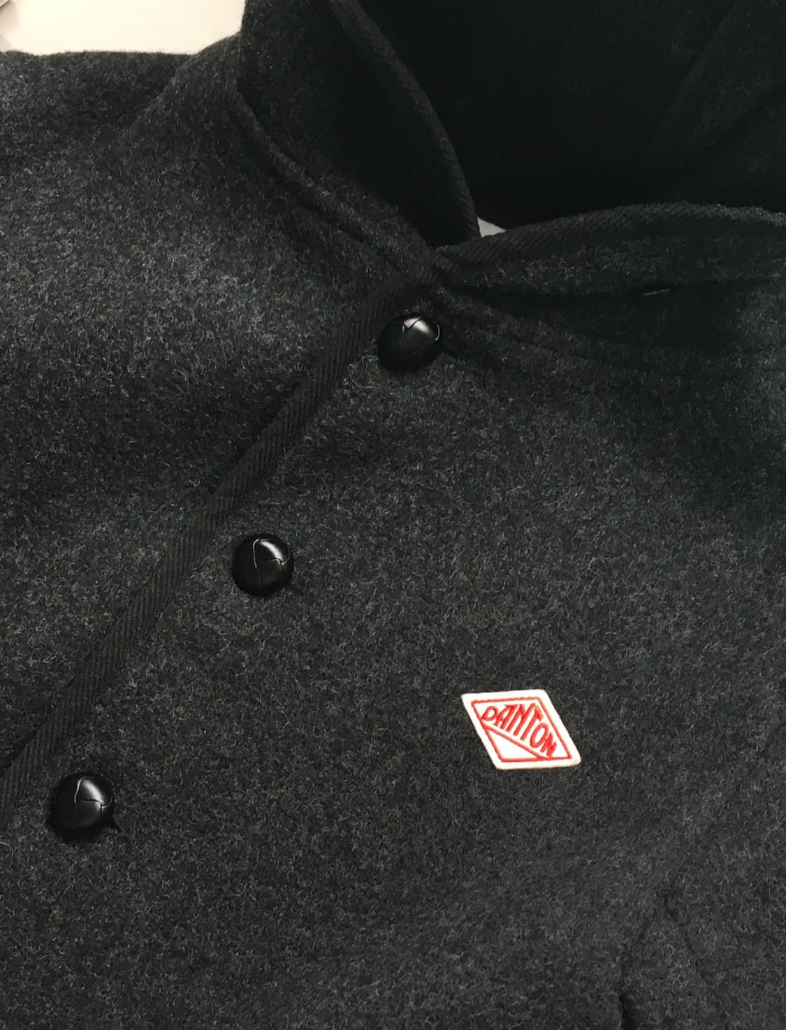 이번주만 가격 인하) 단톤 울코트 차콜 L(38) 상품이미지1