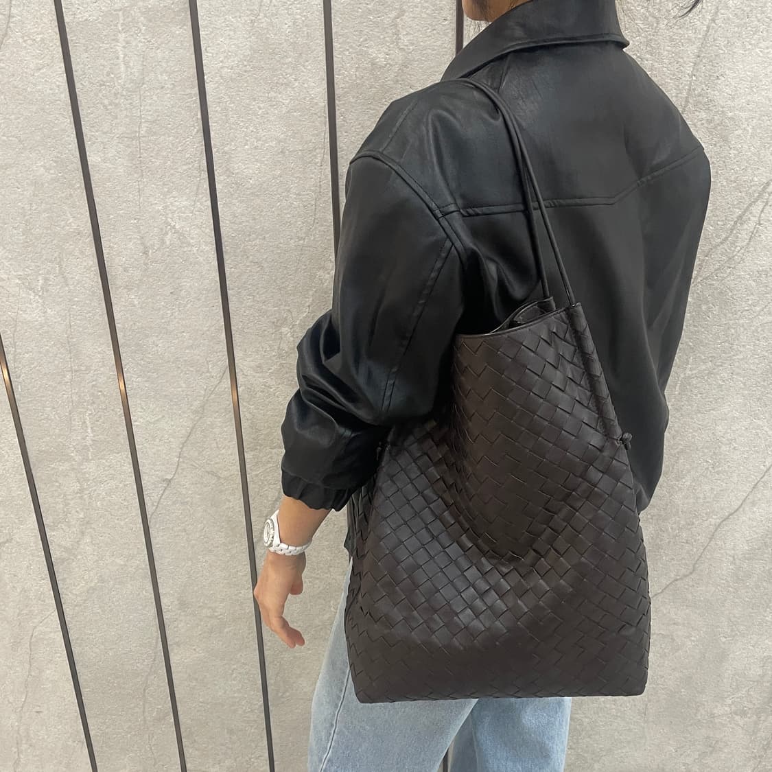 보테가베네타 인트레치아토 숄더백 상품이미지3