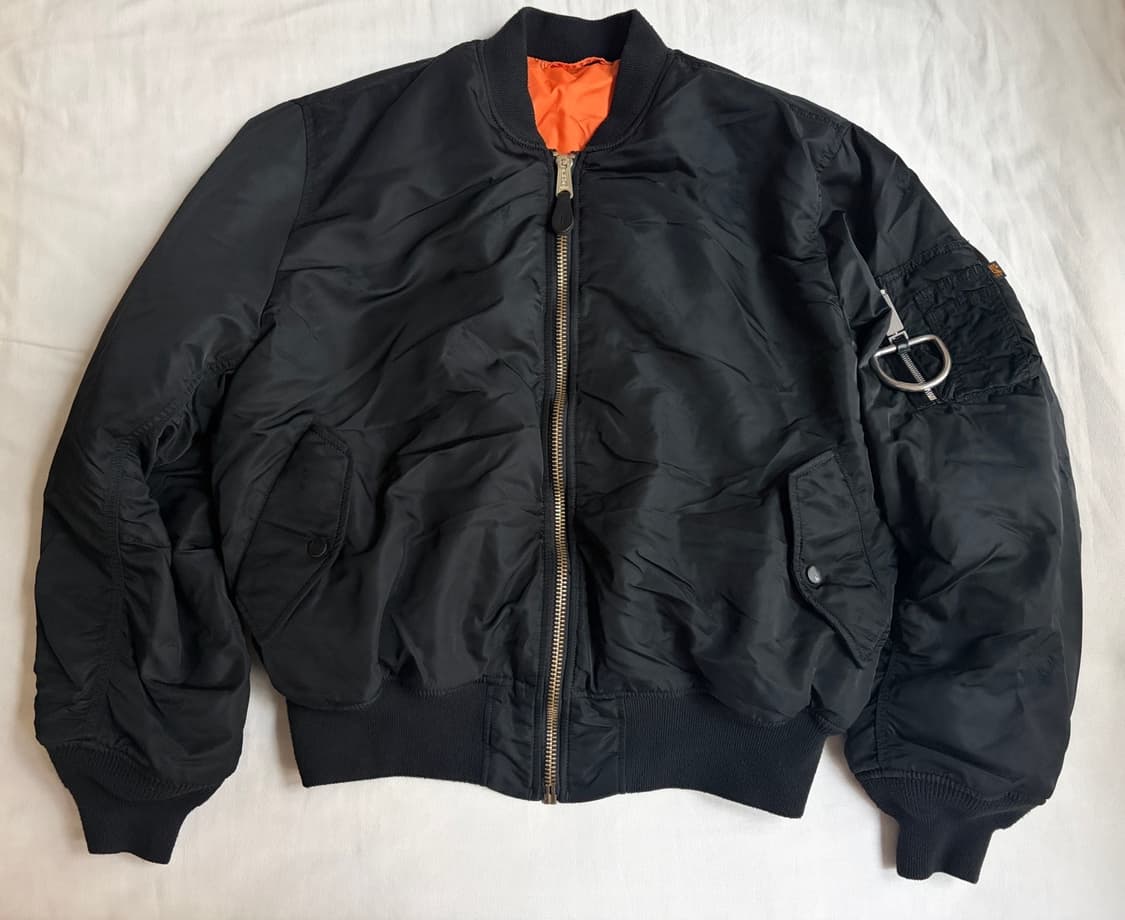 알릭스 x 알파 인더스트리 이터널 D링 봄버 블랙  MA-1 자켓 점퍼  상품이미지1