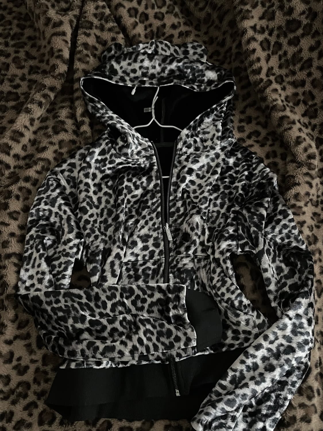 레오파드 고양이 리버시블 펑크 갸루 벨벳 후드집업 상품이미지1