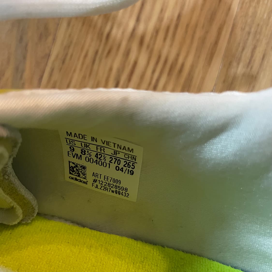 아디다스 오즈위고 솔라 옐로우 운동화 270 상품이미지8