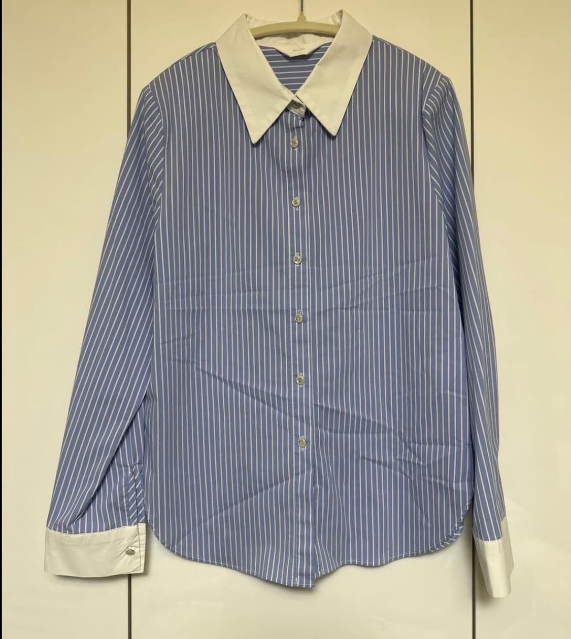 줄로그블루 스트라이프 배색 카라 셔츠  상품이미지4