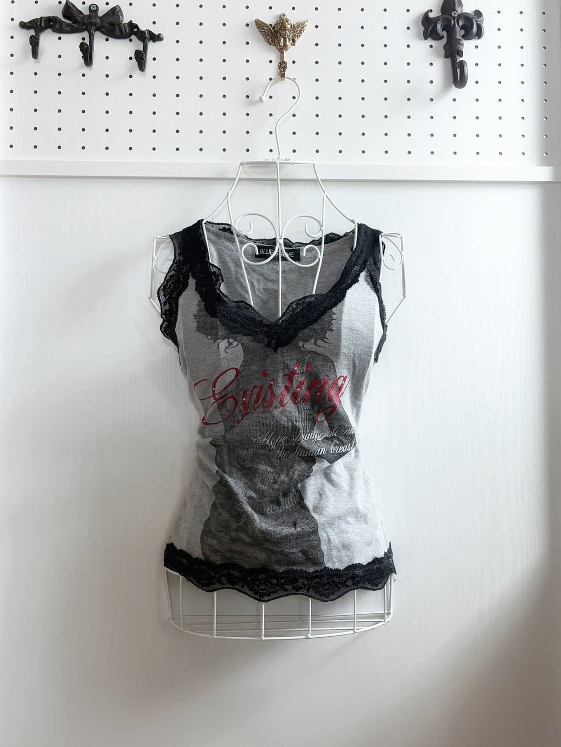 Funky Women's Printed Lace Sleeveless  상품이미지1