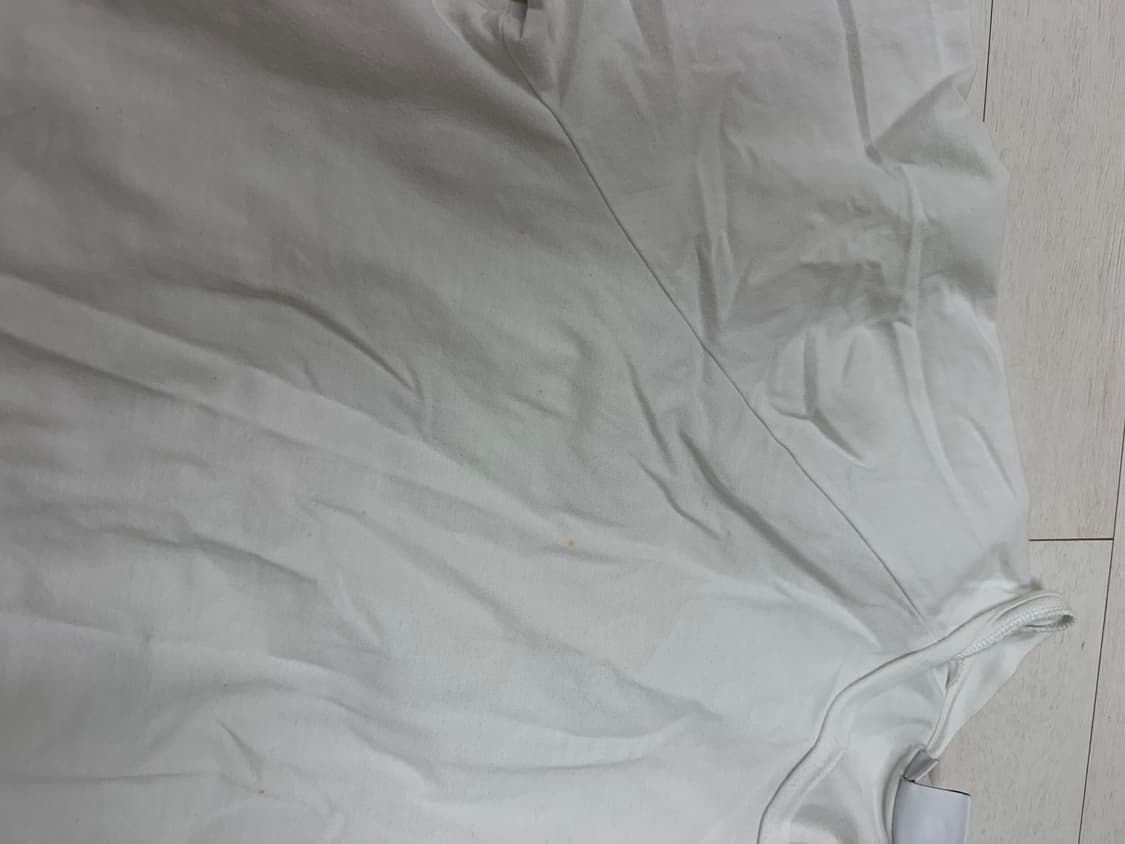 백화점판) 피레넥스 반팔티 XL 사이즈  상태 7.8/10  사진찍고 절 상품이미지9