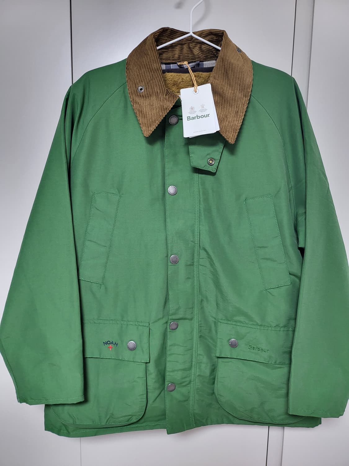 바버 X 노아 비데일 논왁스 자켓 켈리 그린(M사이즈)새상품 상품이미지1