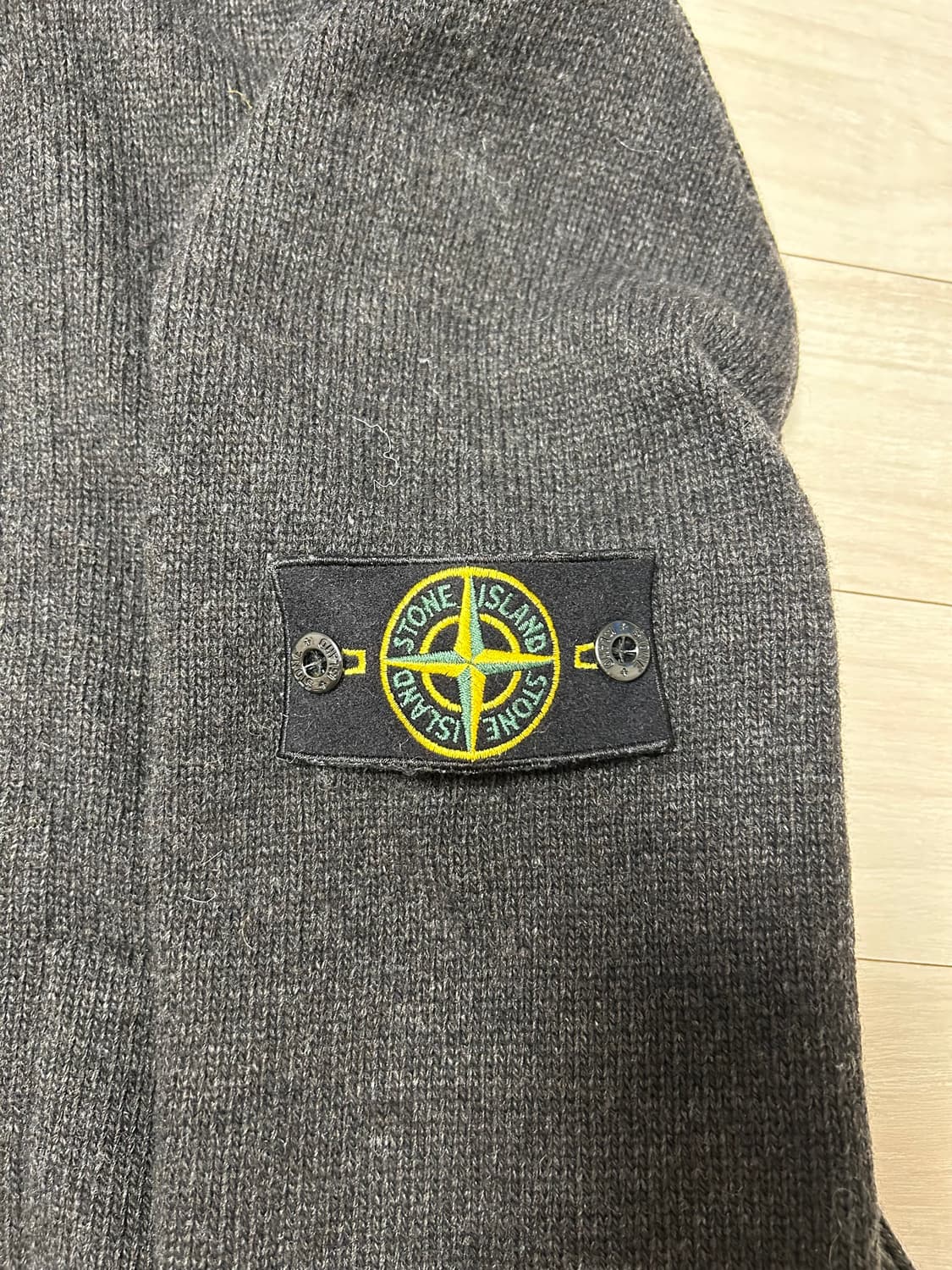 (S) 스톤아일랜드 와펜 코팅 후드집업 상품이미지7