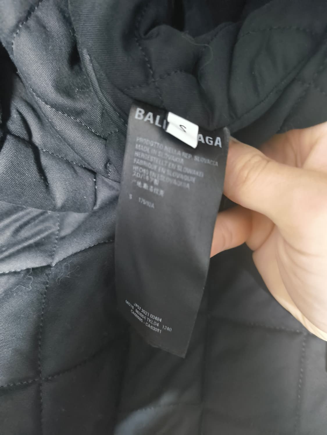 발렌시아가 오프숄더 오버사이즈 스노우 카모 파카 상품이미지8