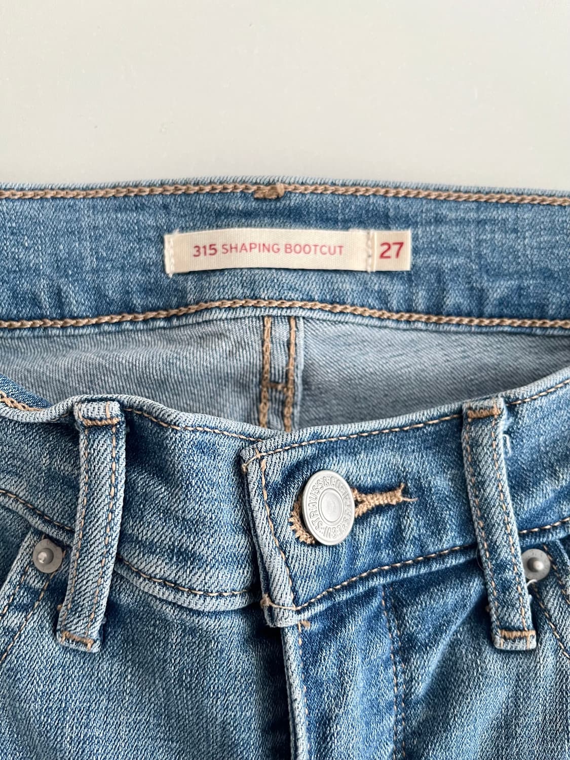 27) 리바이스 315 쉐이핑 부츠컷 데님 청바지 상품이미지4