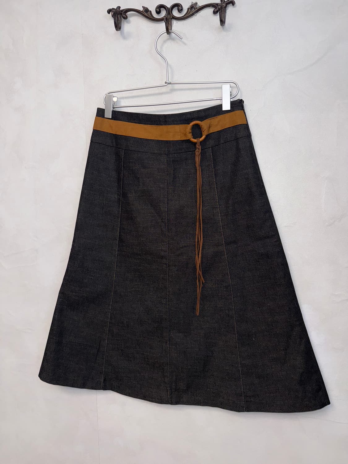 Raw black denim western belted midi sk 상품이미지2
