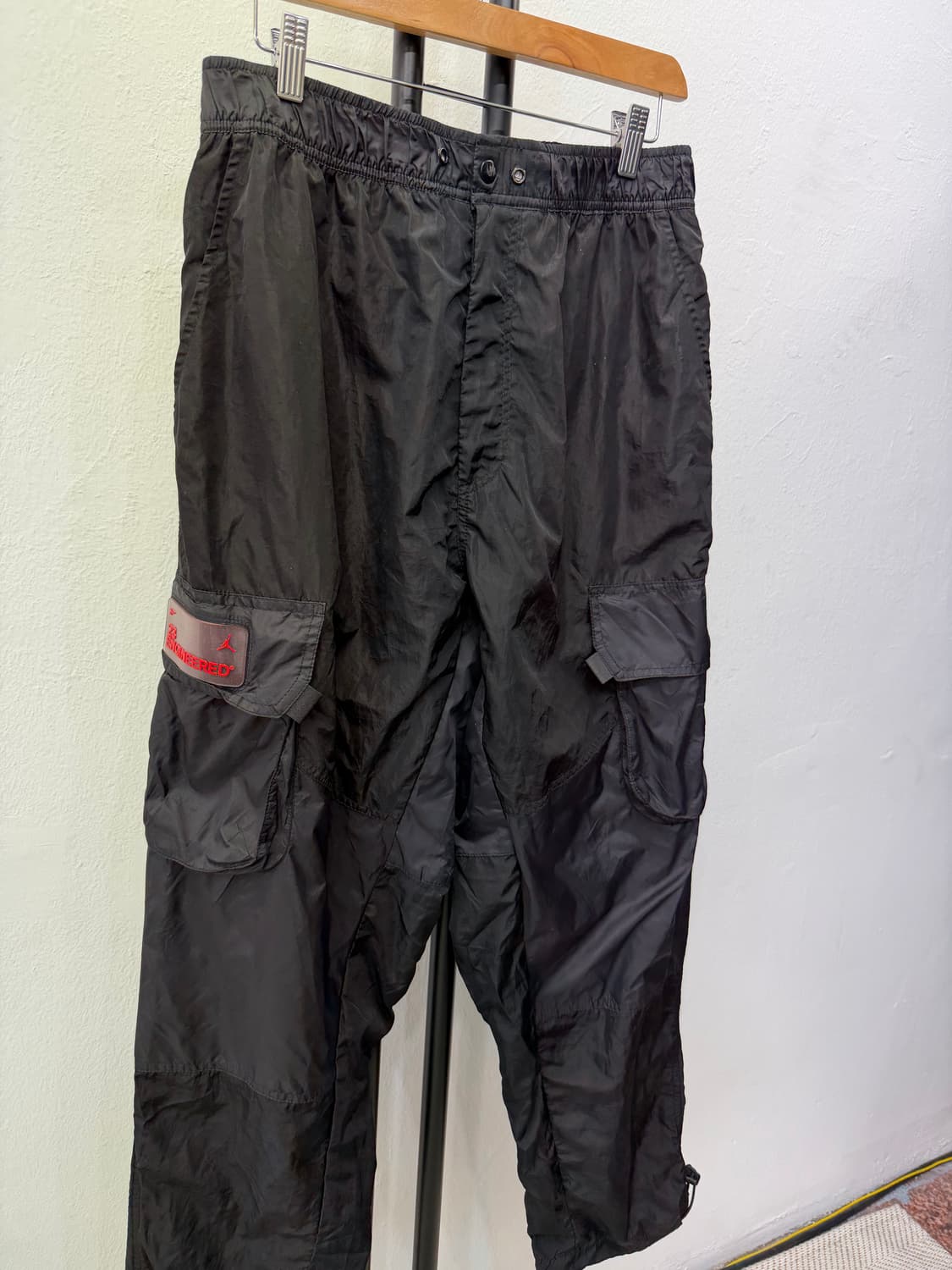 정품) 나이키 조던 블랙 카고 나일론 팬츠 XXL 상품이미지2