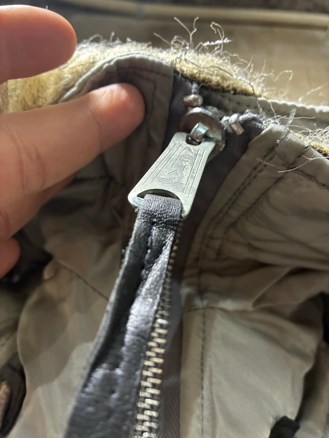 90s Alpha 알파 USA made N3B 점퍼 상품이미지4