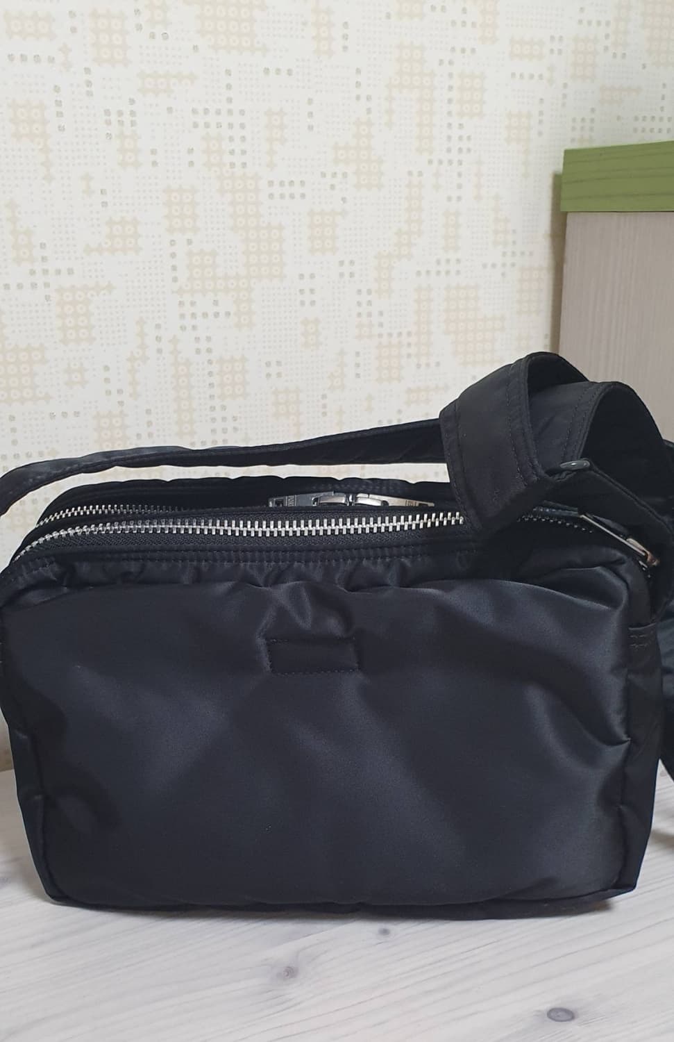 요시다 포터 탱커 숄더백 스몰 블랙 판매 상품이미지4