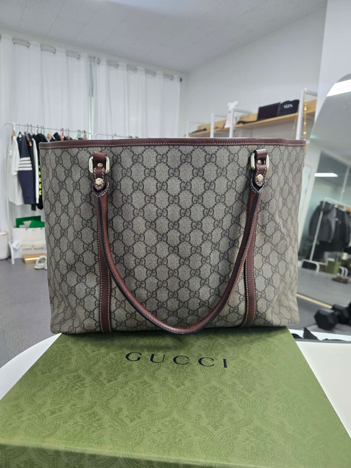 [A급컨디션]구찌 시그니처 토트백 상품이미지2