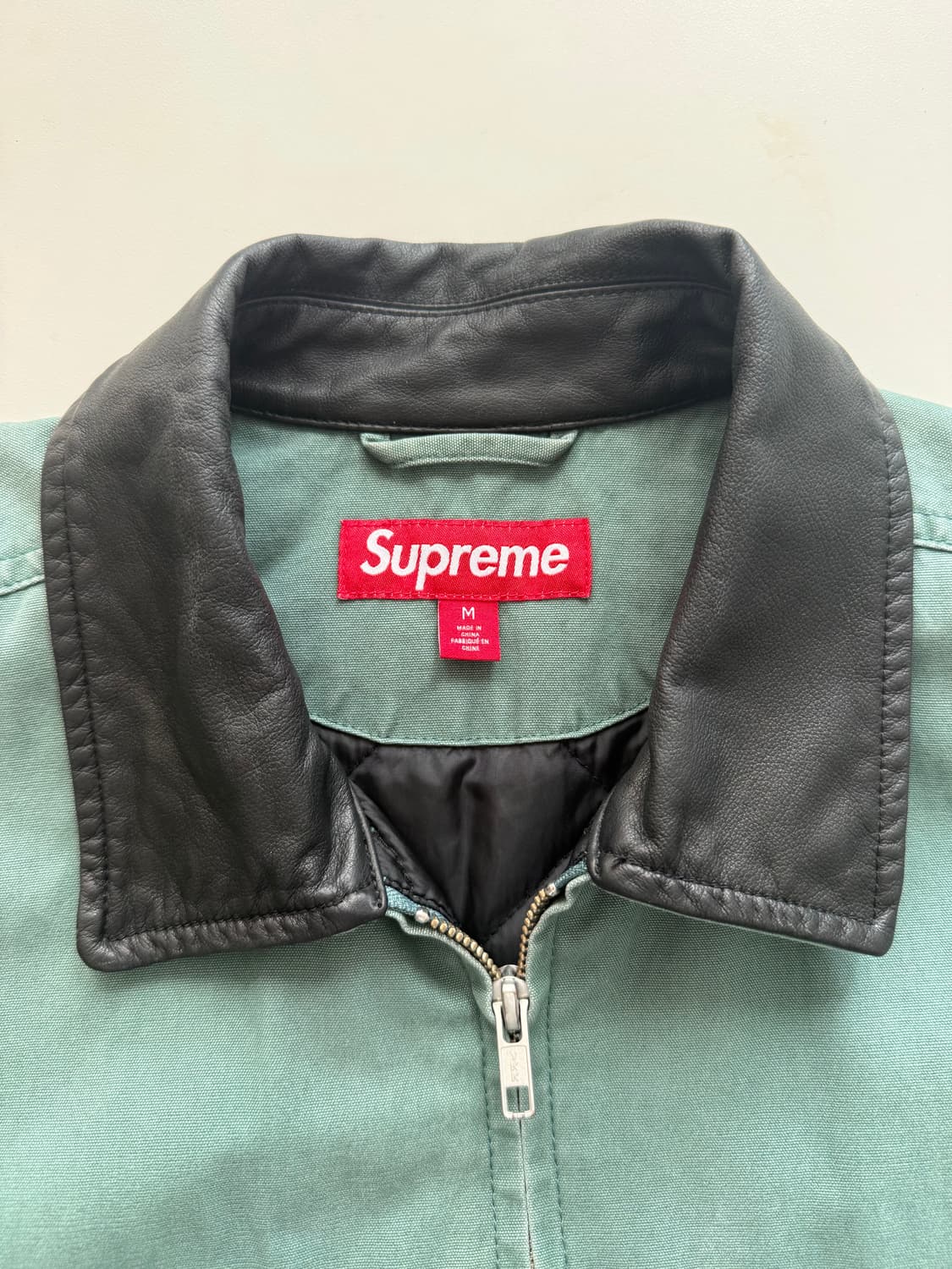 슈프림 23FW 레더칼라자켓 그린 M 상품이미지3