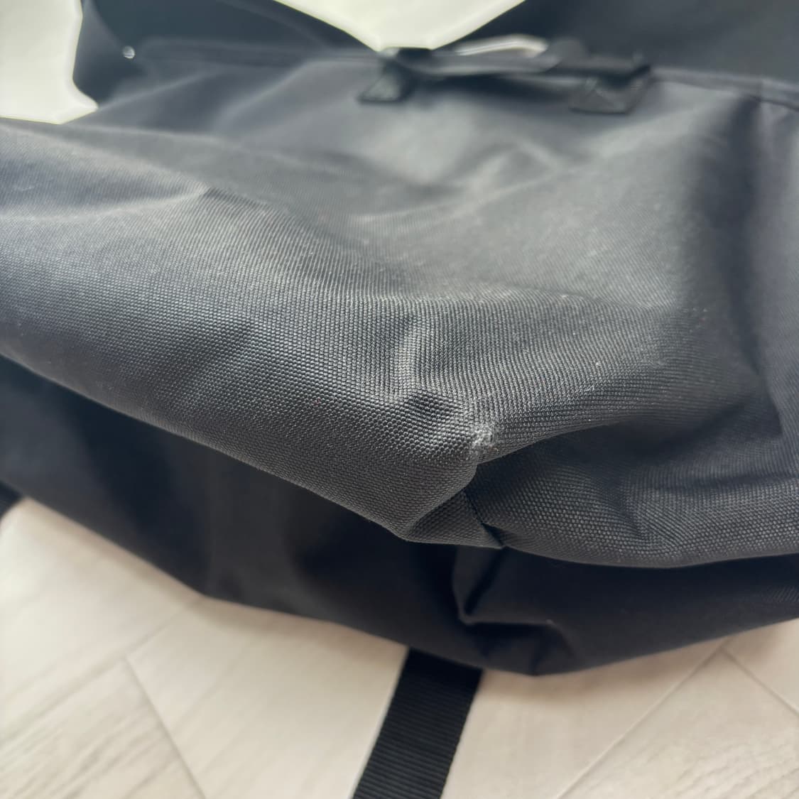 칼하트 파슬백 크로스백 상품이미지4