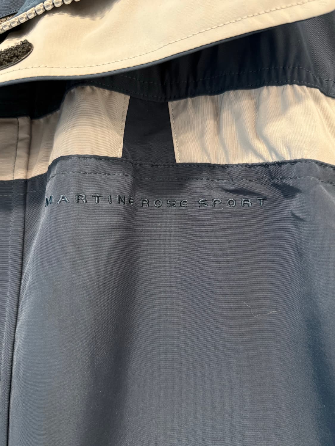 마틴로즈x나이키 스키파카 상품이미지3