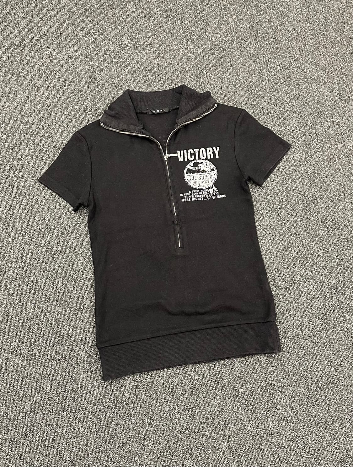 M)Ingni vintage 여성 y2k 프린팅 반팔 하프집업 상품이미지3