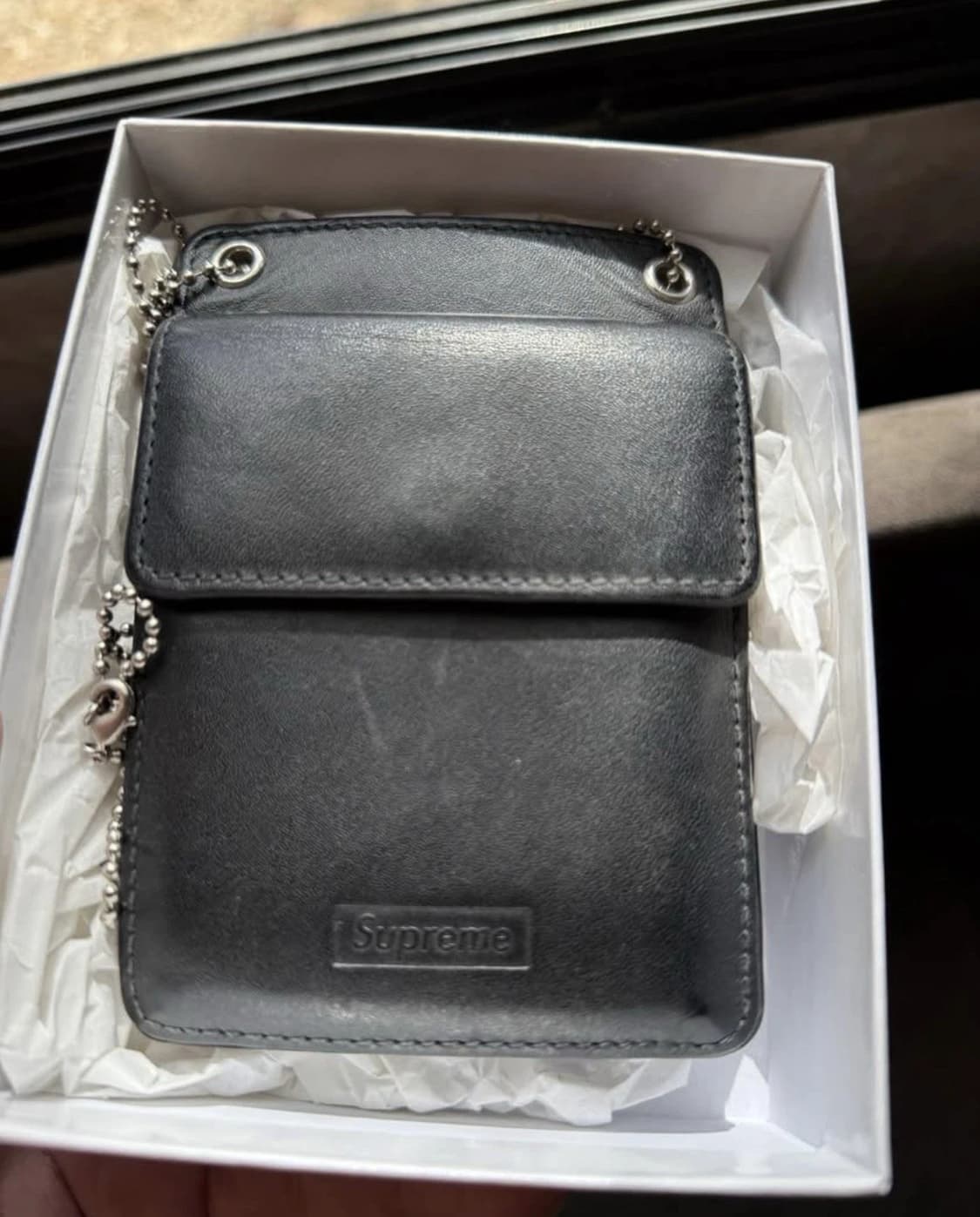 18FW 슈프림 레더 ID 홀더 월렛 블랙 상품이미지1