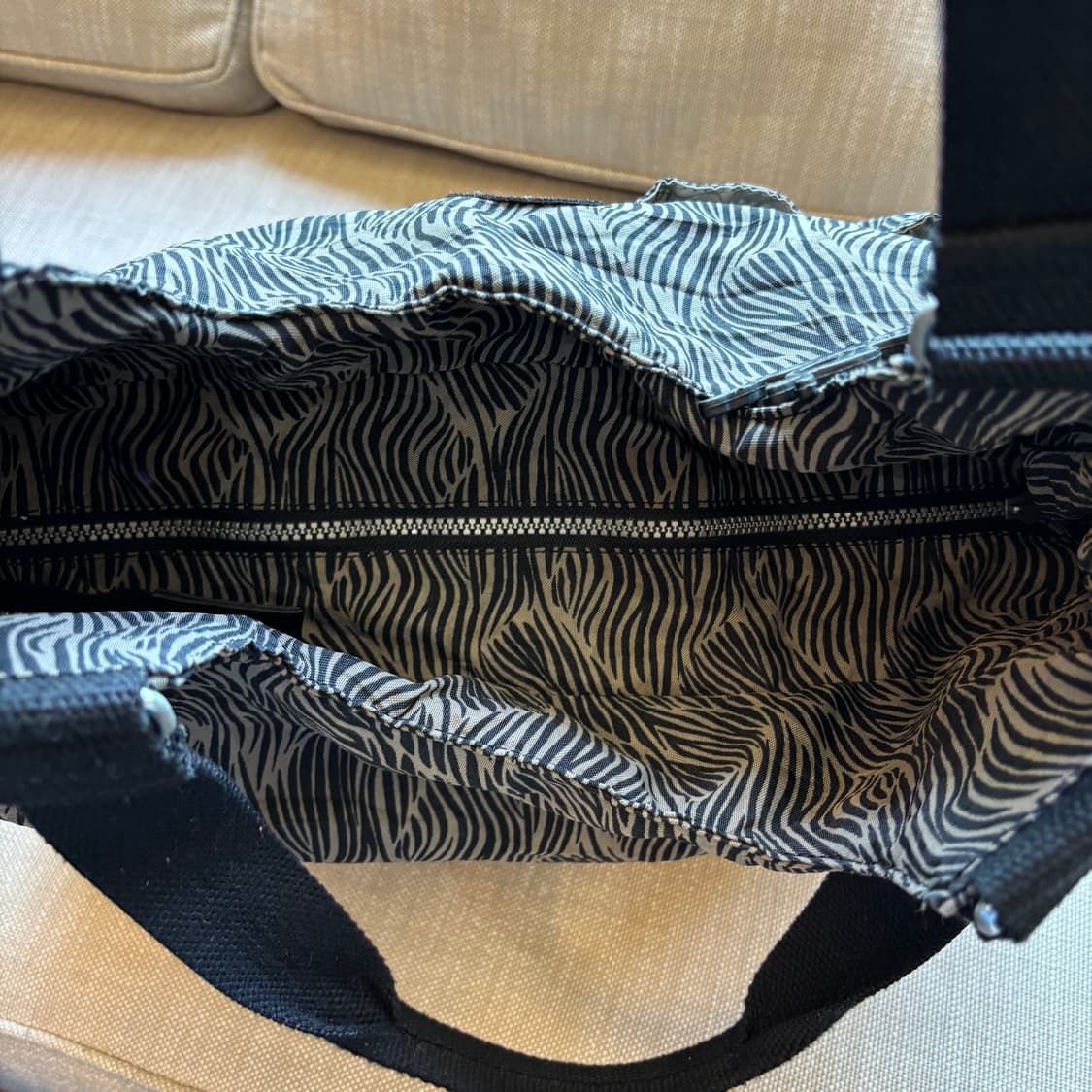 키플링 지브라 패턴 숄더백 쇼퍼백 상품이미지5