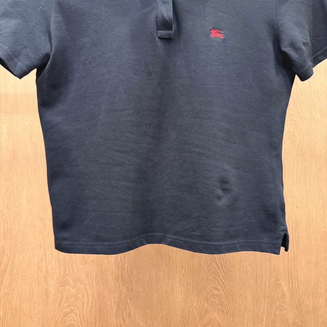 버버리 런던 반팔 크롭 PK 카라티 노바체크 디테일 블랙 상품이미지5