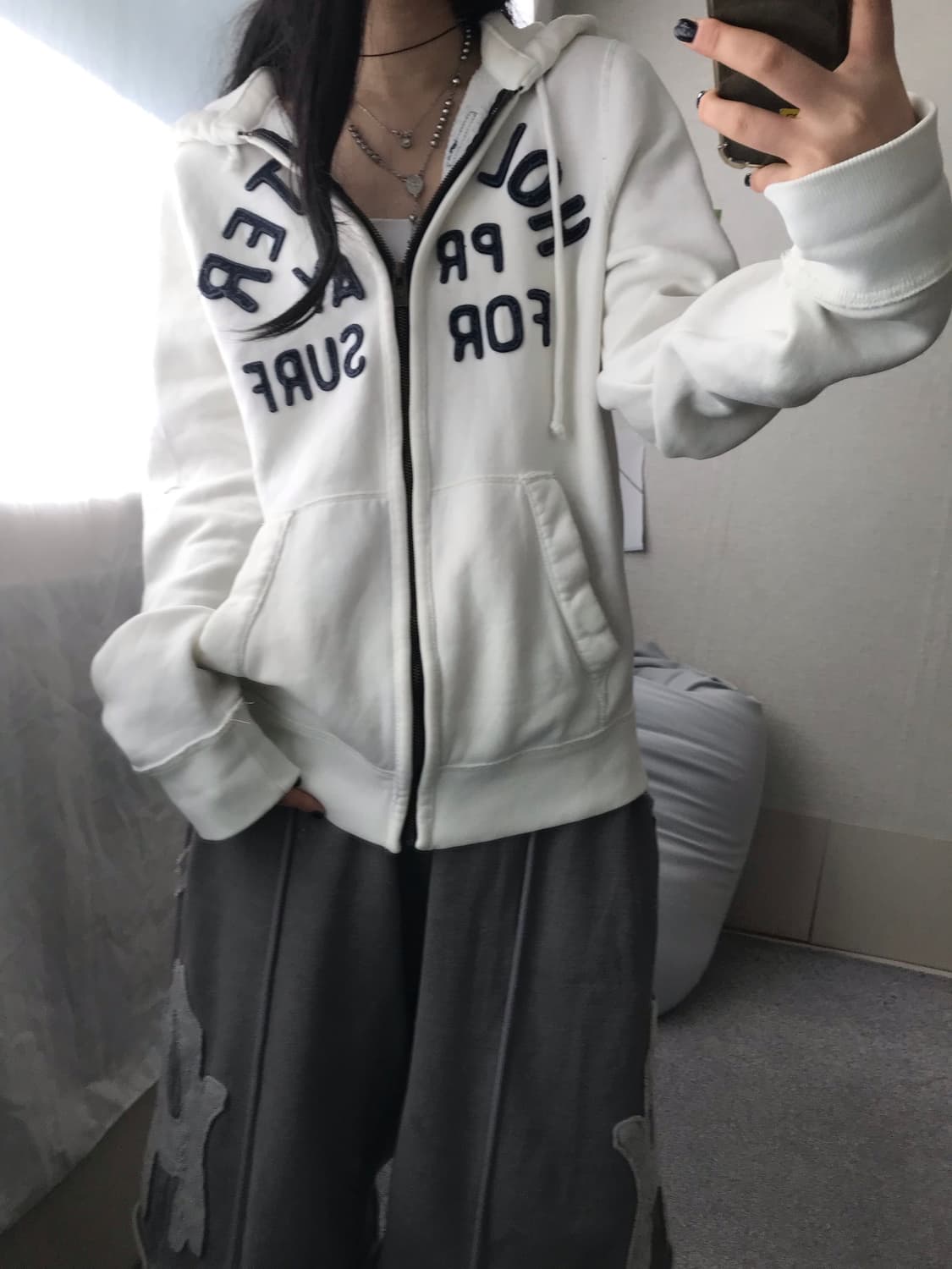 홀리스터 화이트 오버핏 후드집업 상품이미지1