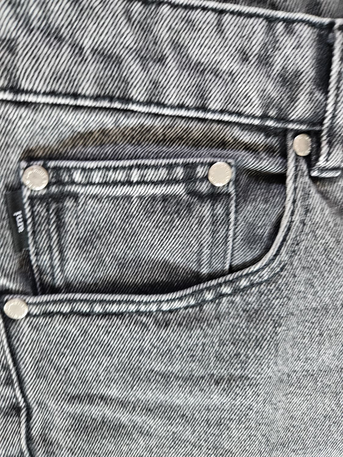 아미 캐롯핏 흑청 데님 (32) 상품이미지3