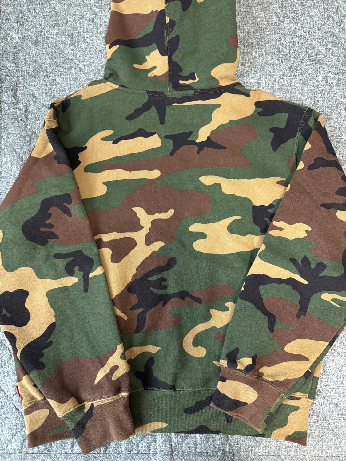 슈프림 스몰 박스 카모 후드집업 S사이즈 상품이미지2