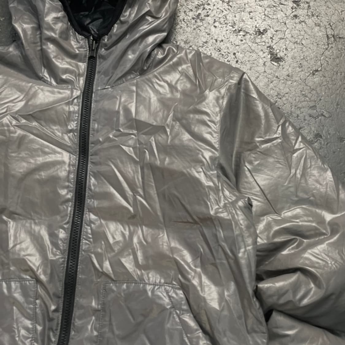 90 캠프세븐 아웃도어 리버시블 경량 유광패딩 상품이미지2