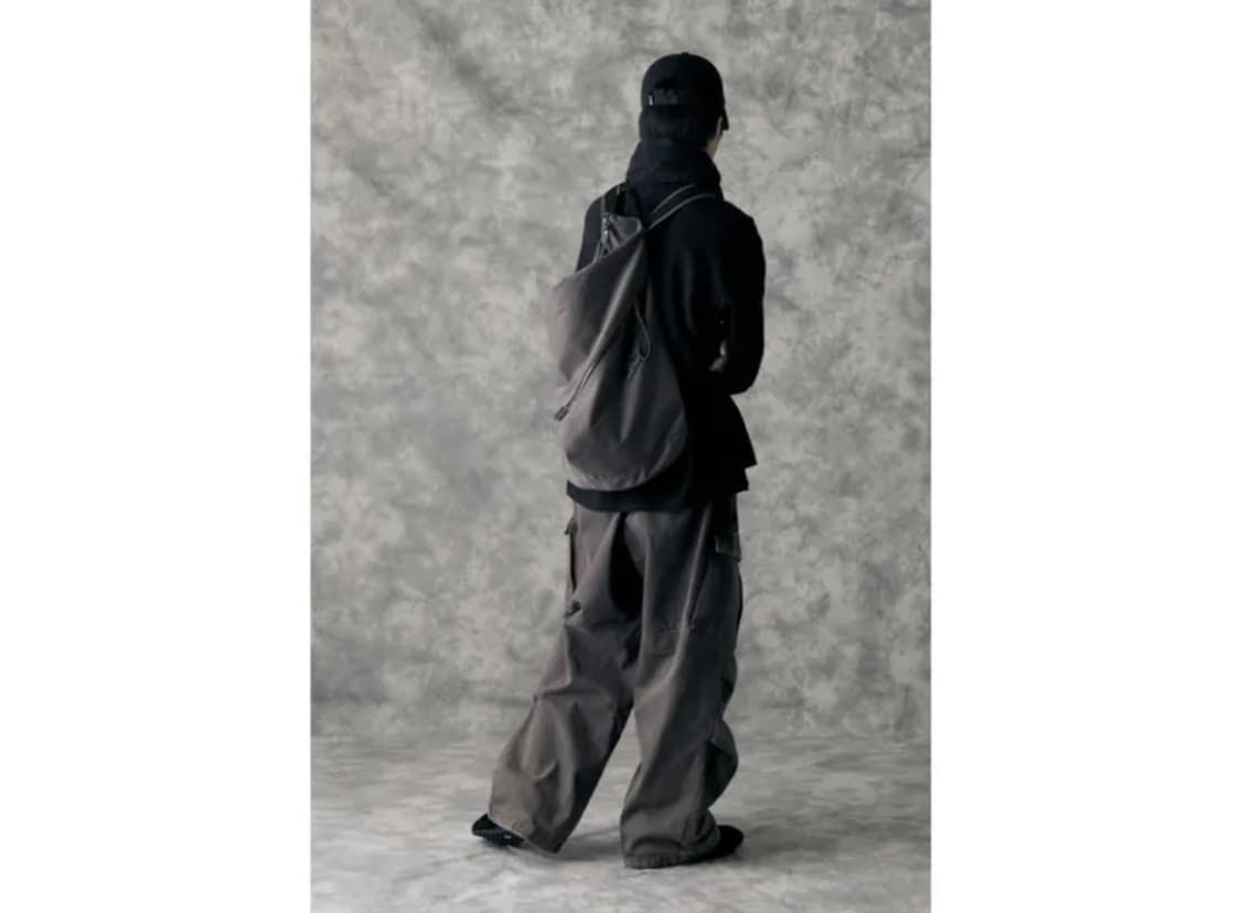 해칭룸 더플백팩 머드차콜 상품이미지3