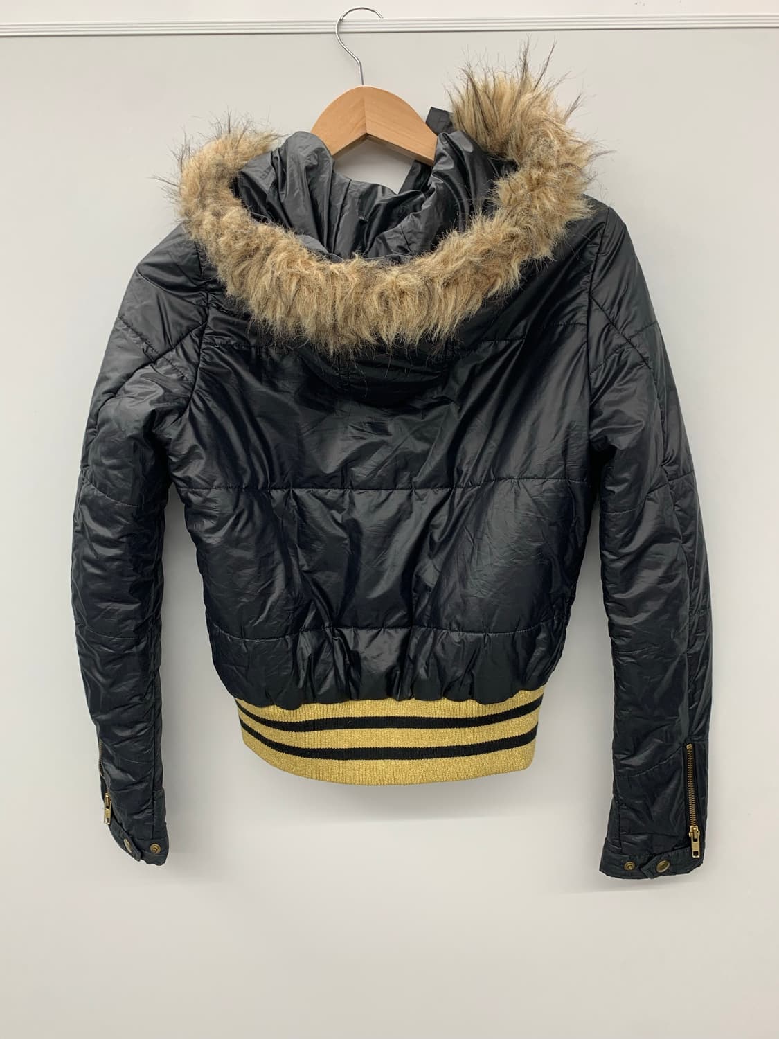 아디다스 y2k 골드 라이더 퍼 푸퍼 다운자켓 상품이미지7