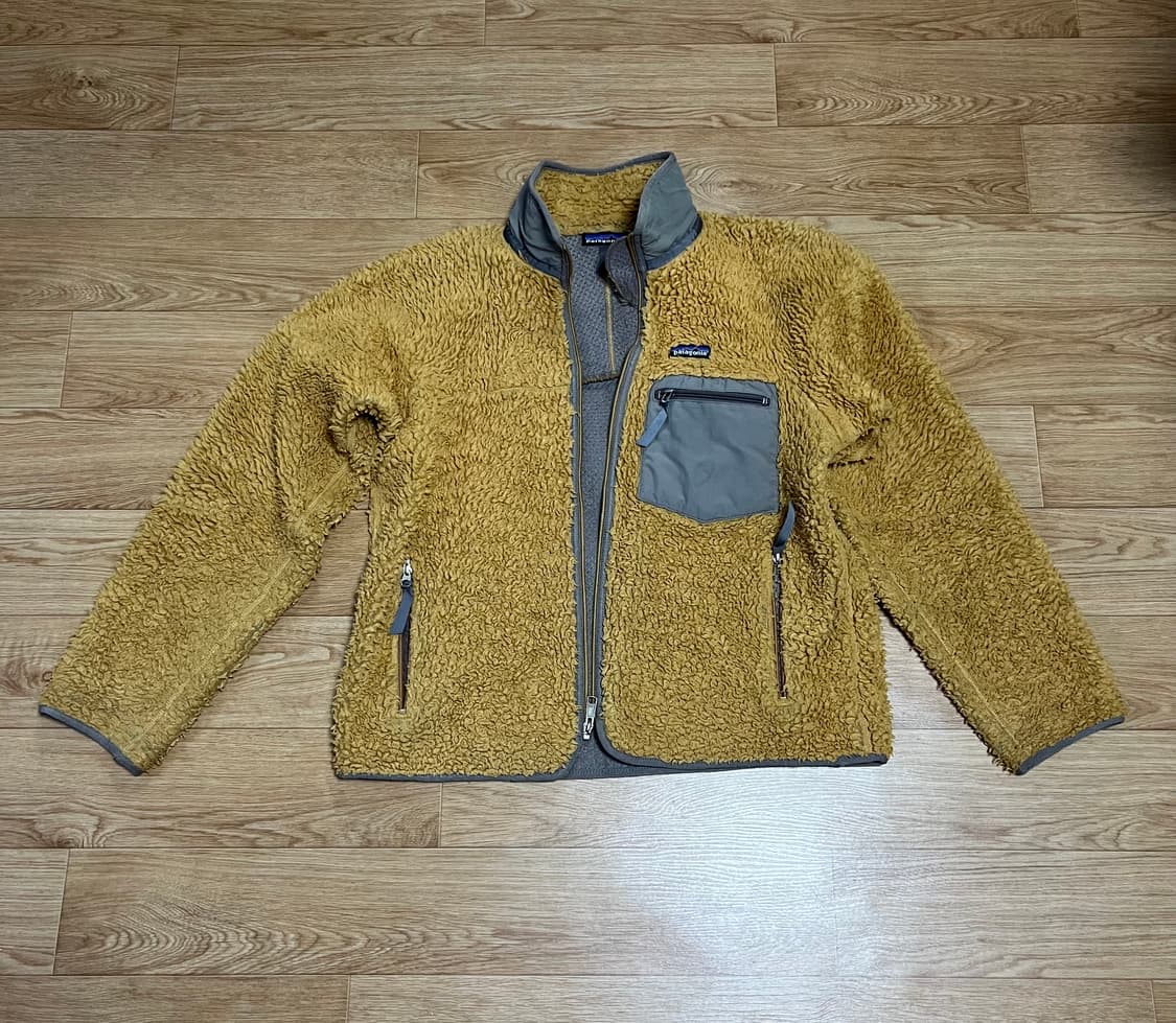 파타고니아 딥파일 샴페인골드 상품이미지1