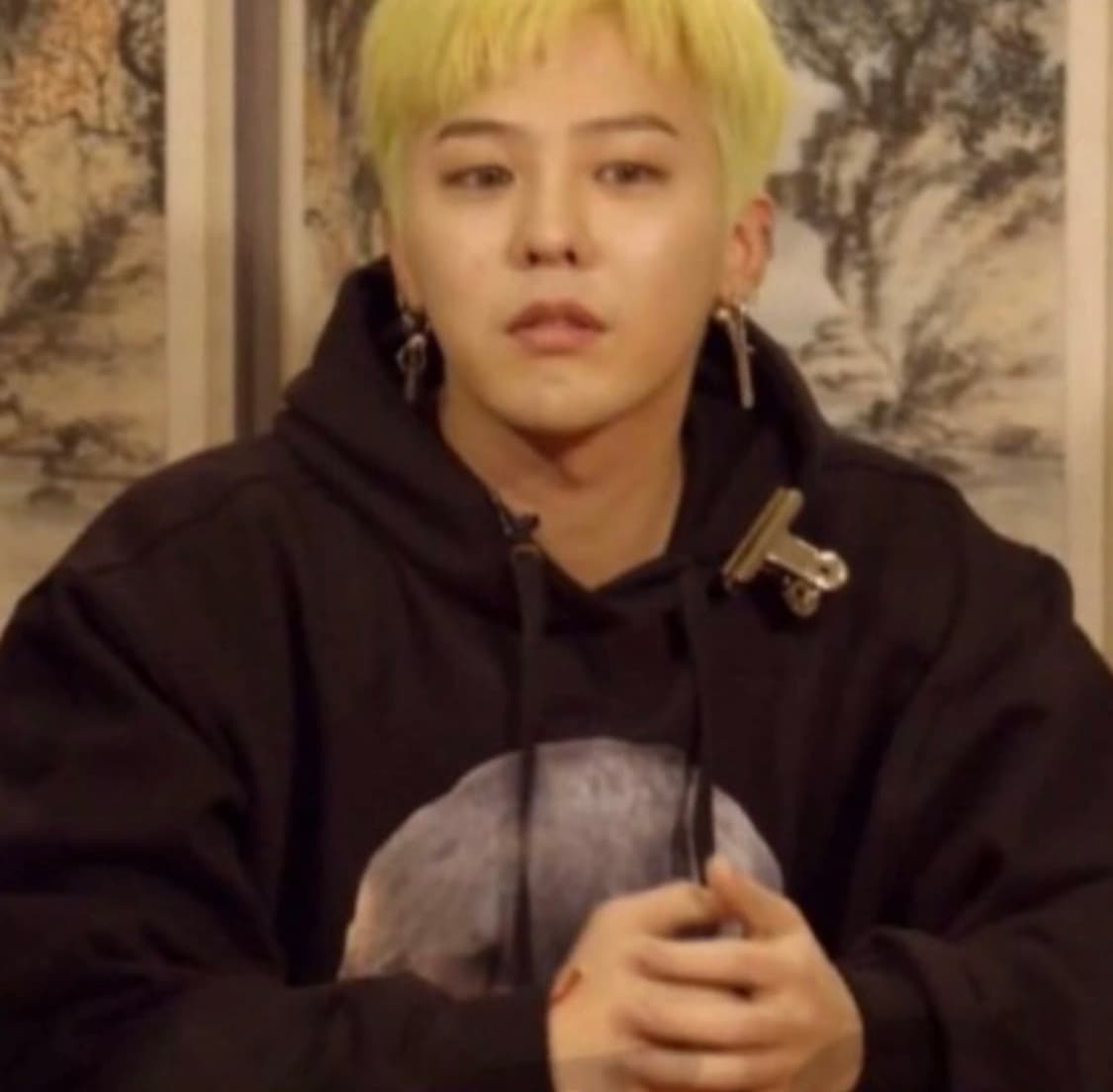 이놈어닛 후드티 상품이미지1