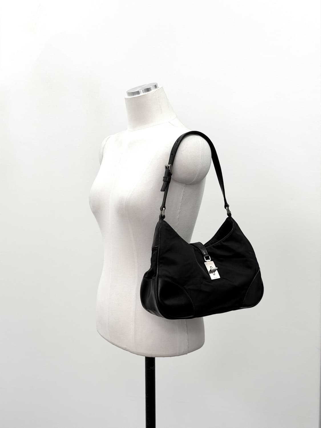 프라다 테수토 나일론 턴락 숄더백 상품이미지3