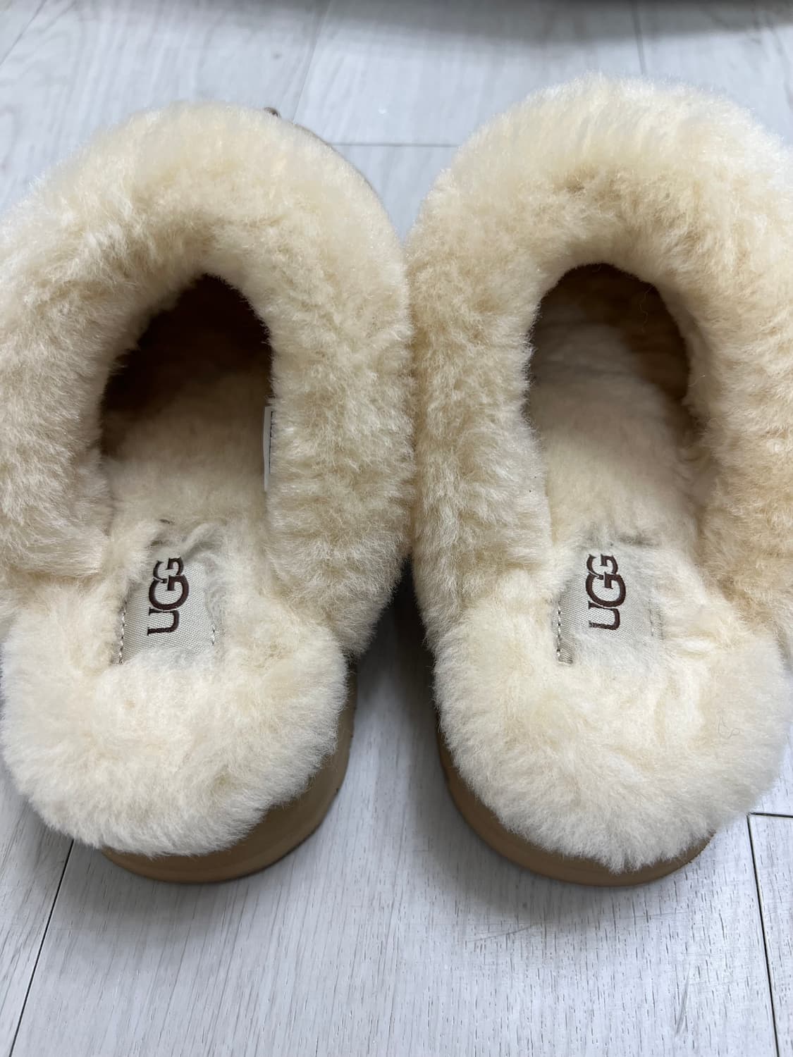 UGG 어그 디스케트 슬리퍼 샌드 240mm 상품이미지6