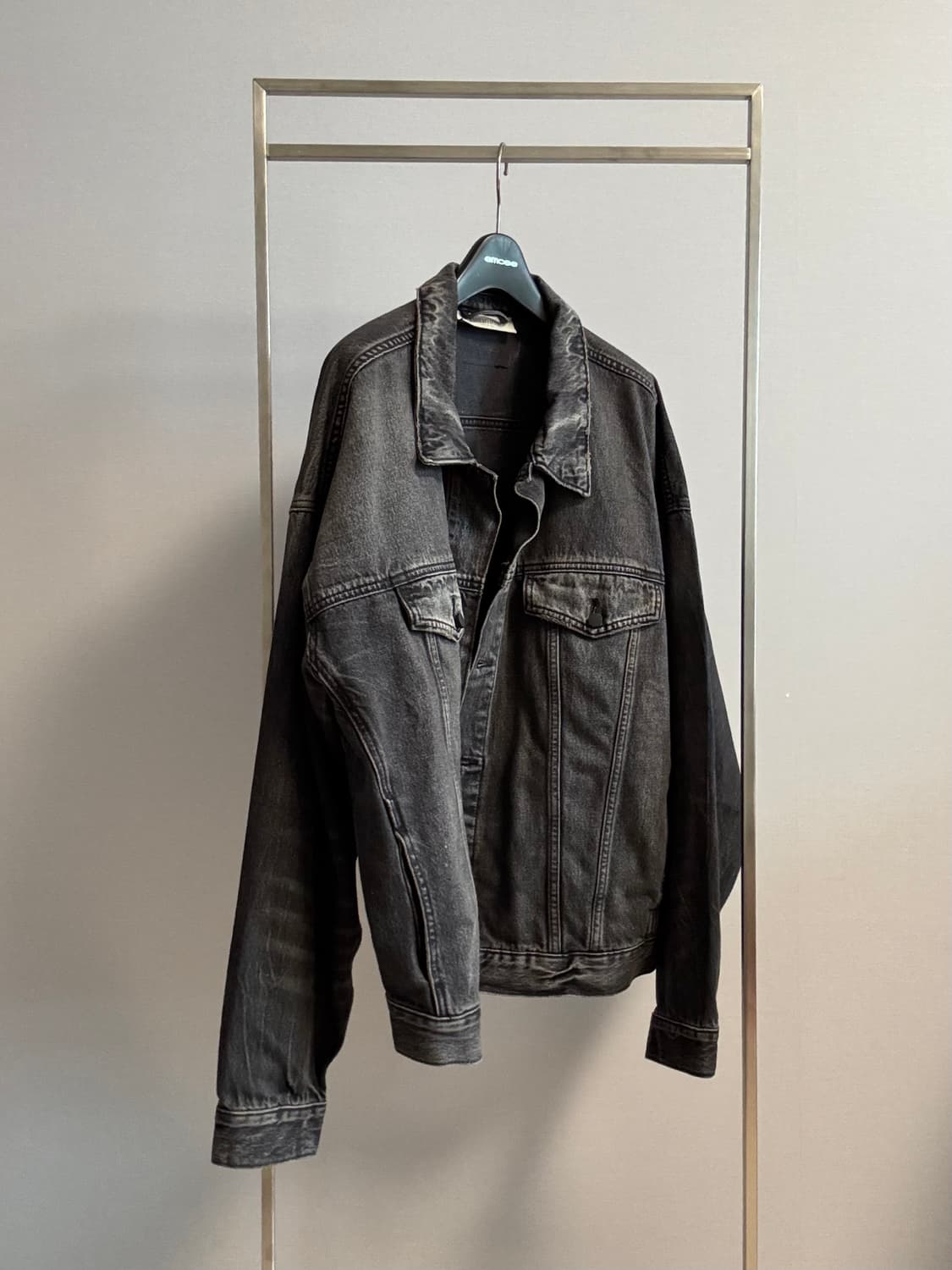 Fear of God Essentials의 블랙 데님 자켓 M  상품이미지2
