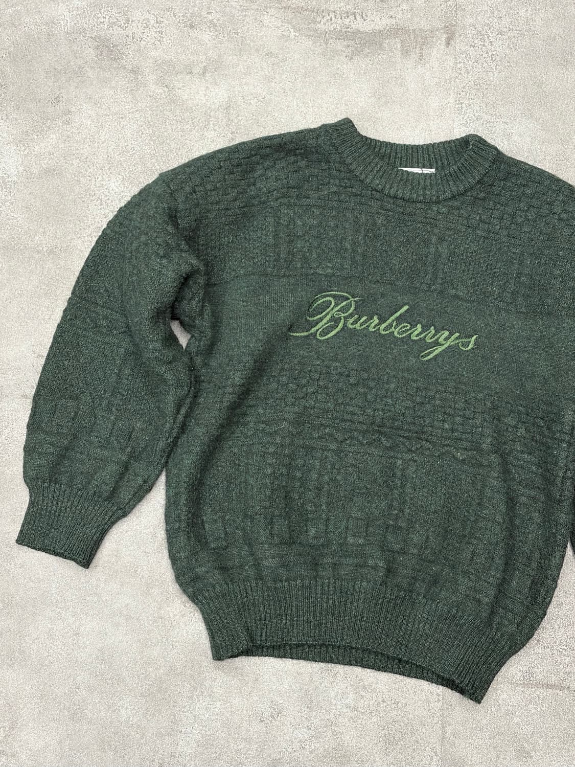 90s 버버리 스펠아웃 그린색 니트 스웨터 상품이미지2