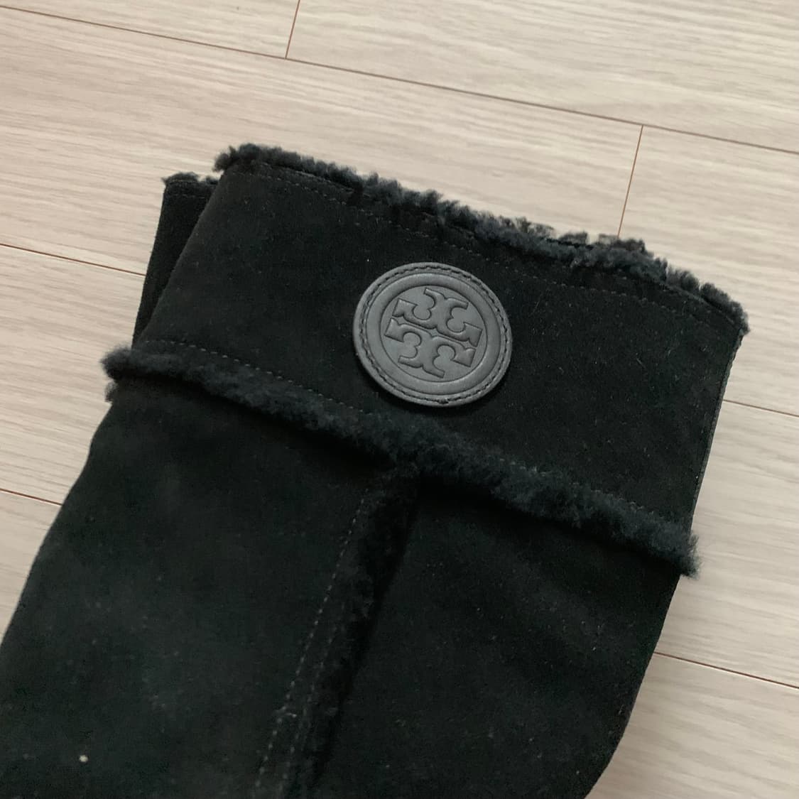 토리버치 스웨이드 블랙부츠 240 상품이미지4