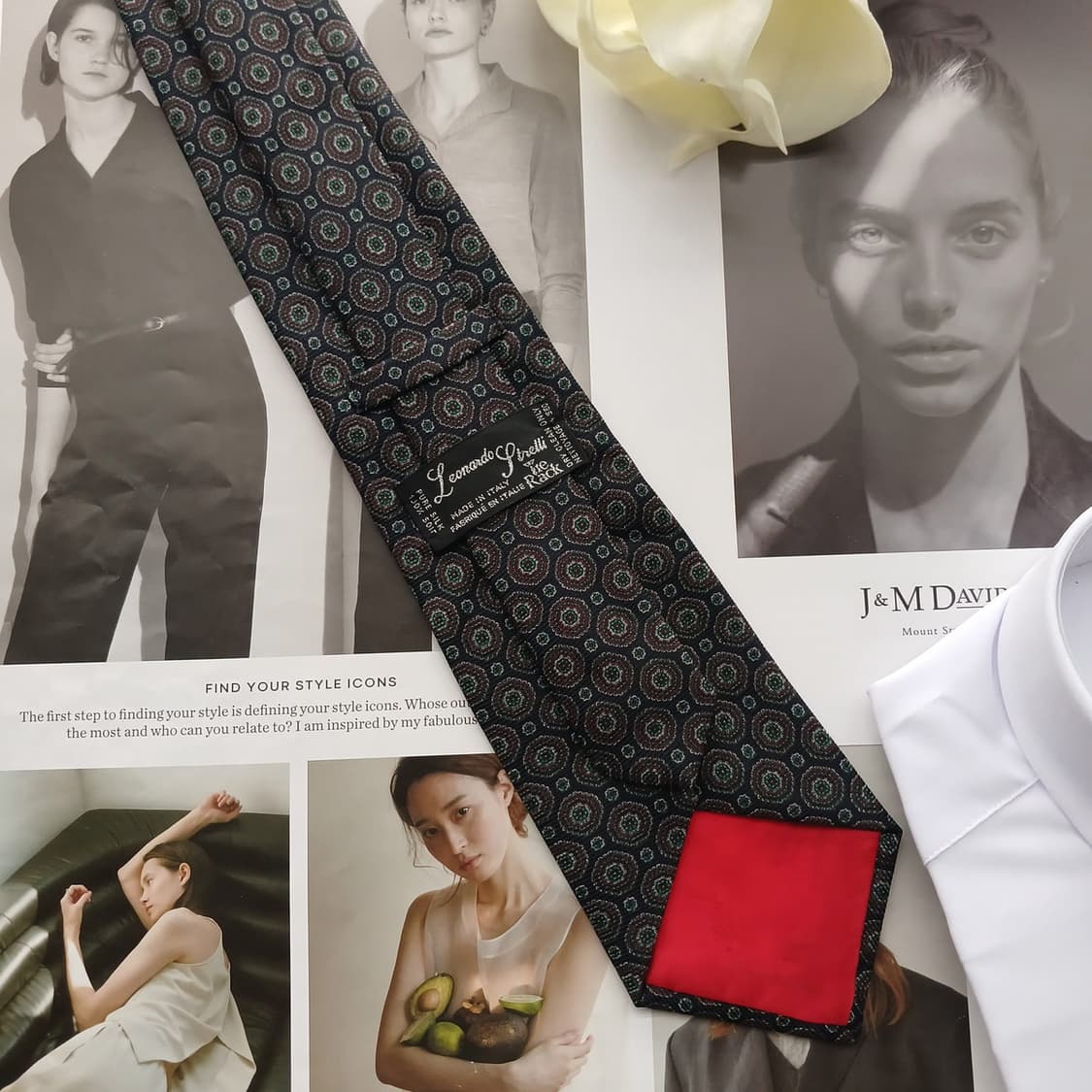 타이렉 실크 네이비 지오메트릭 넥타이 8.8cm A+등급 A18613
 상품이미지3