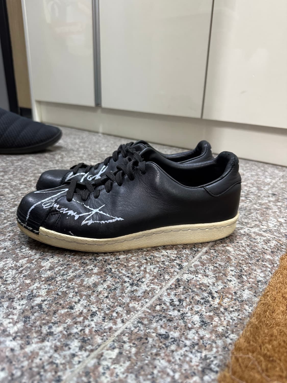 [245] 아디다스 Y-3 러브 요지야마모토 슈퍼스타 블랙 상품이미지4