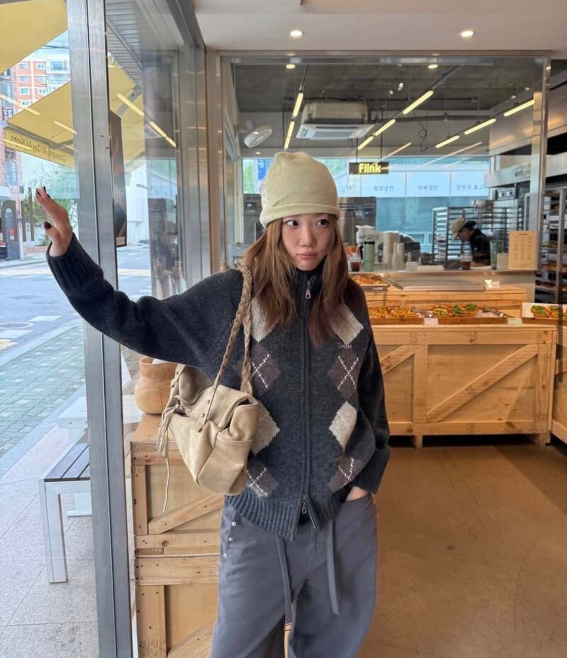 다이닛 deinet ARGYLE KNIT ZIP UP 니트집업 챠콜 상품이미지3