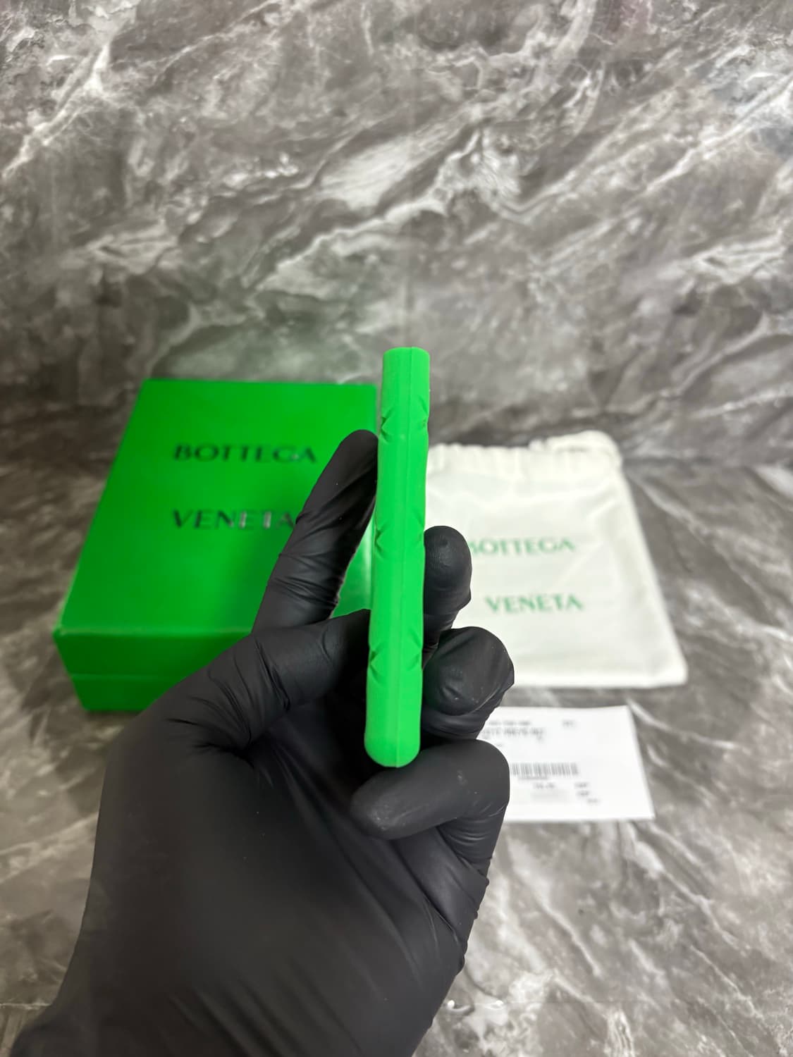 [새상품] 보테가베네타 실리콘 카드케이스 카드지갑 상품이미지4