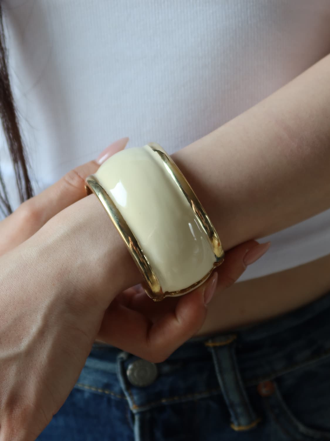 ivory resin bangle 상품이미지1