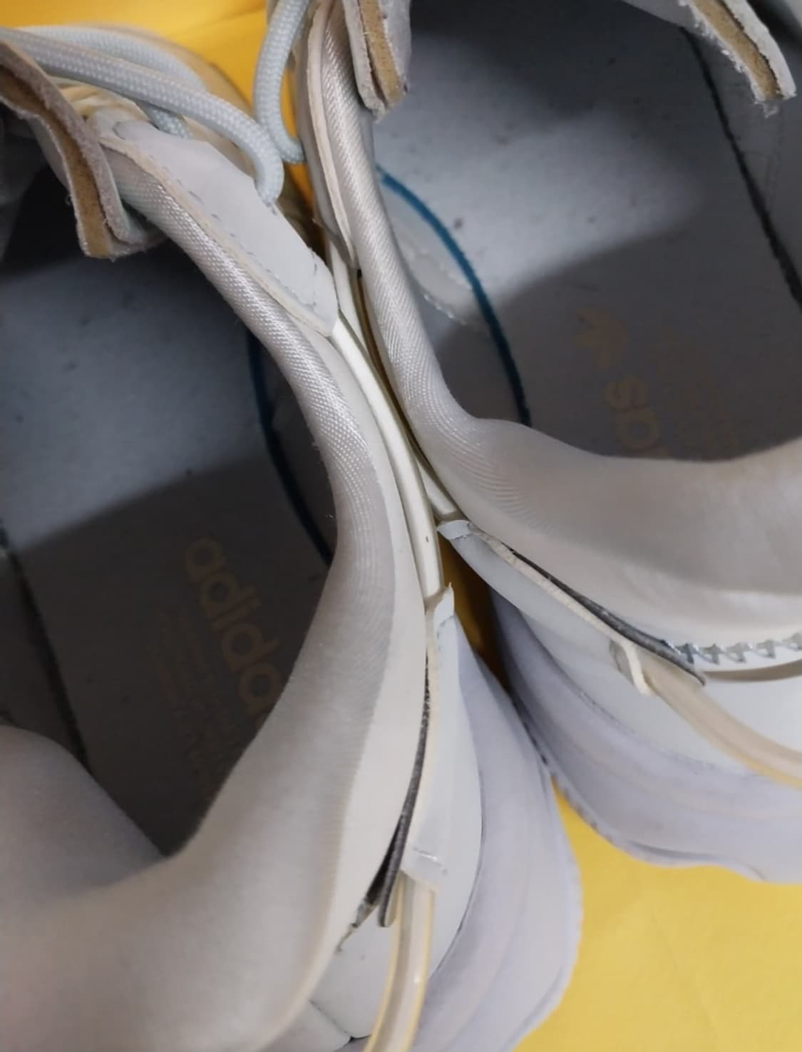 여성 아디다스 오즈위고 블루 런닝화,운동화 (250) 상품이미지7