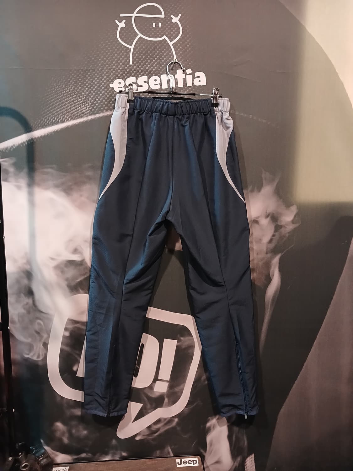 트레이닝 조거 팬츠 회색 & 미즈노 상품이미지4