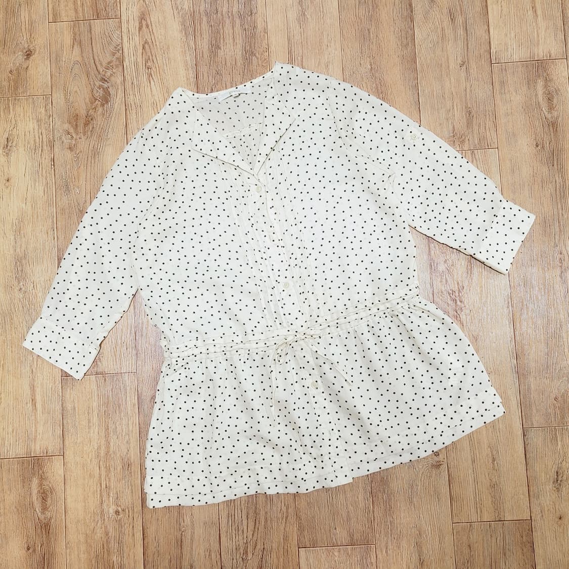 그로브(grove) 소매롤업 도트블라우스 55-66 상품이미지1