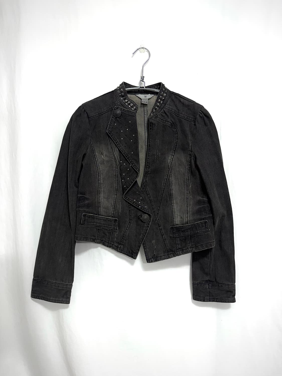 Stud denim crop jacket  상품이미지1