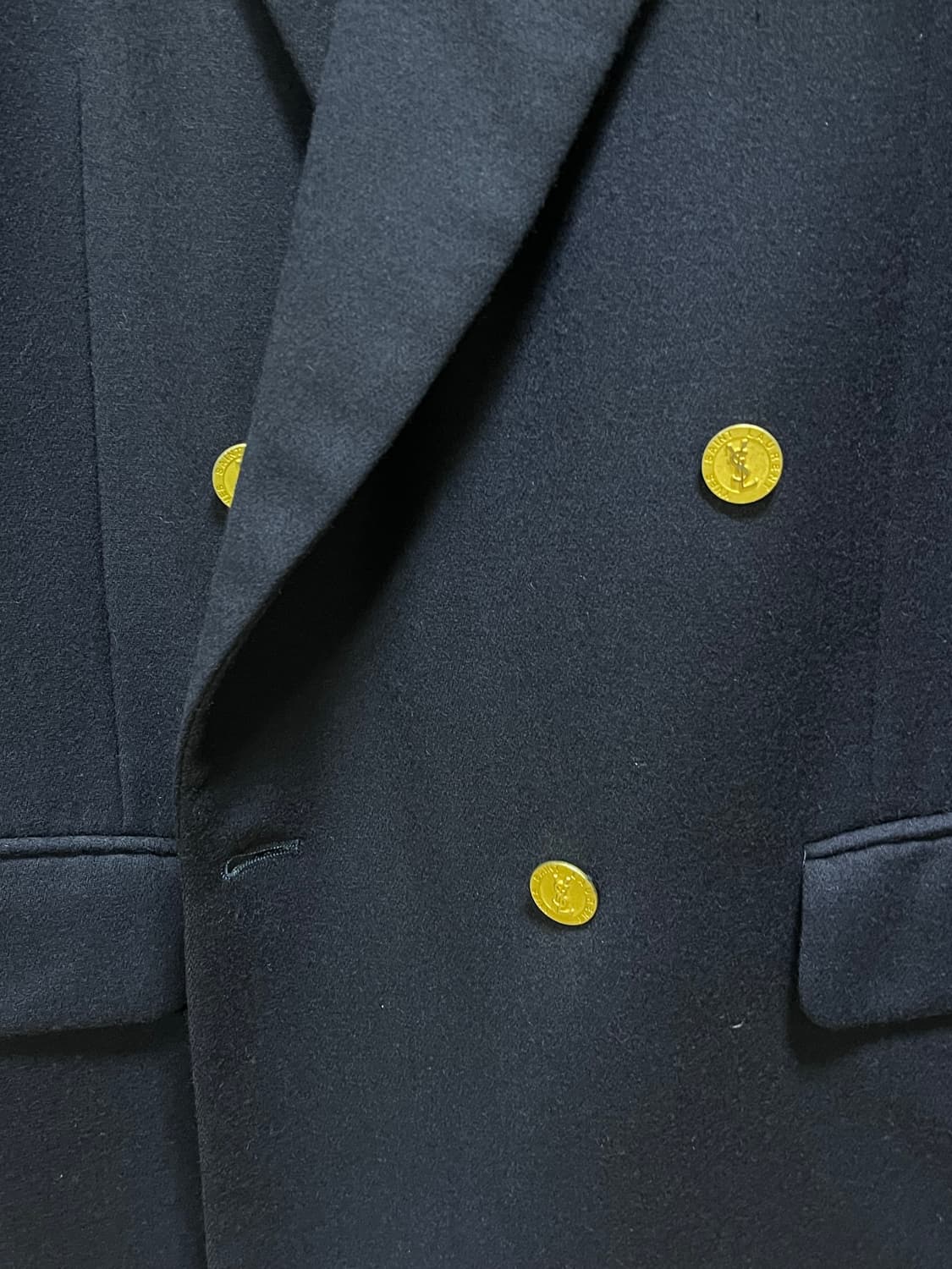 입생로랑 금장 더블 블레이저  상품이미지3